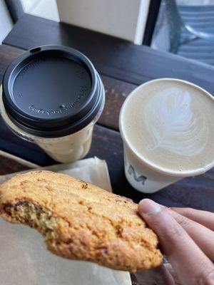 Vanilla latte and Choco cookie