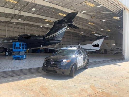 Off duty officer escort from van nuys private airport