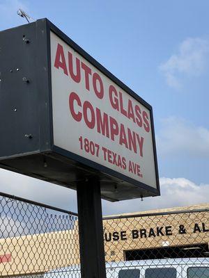 Auto Glass Co