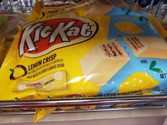 KitKat Lemon Crisp - I did not buy they big bag.