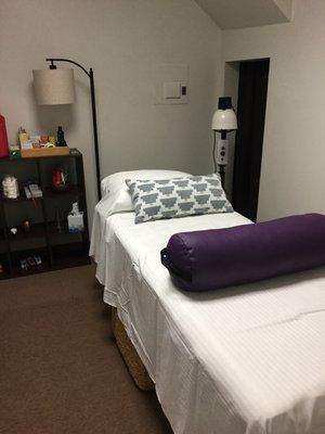 Winchester Acupuncture treatment room 2