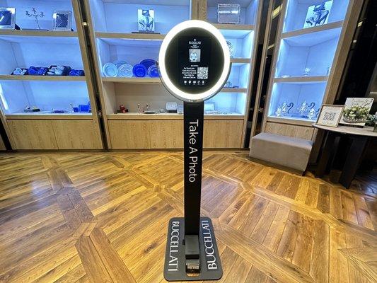 Alexa selfie booth with beautiful jewelry display cases behind