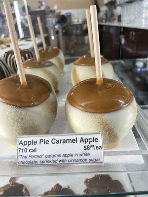 Apple pie caramel apple