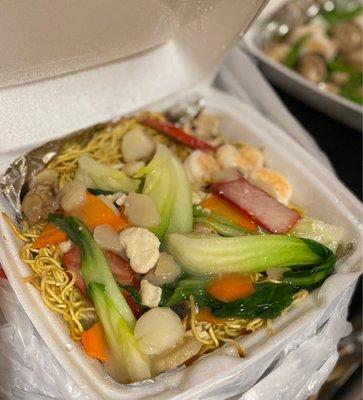 Hong Kong Style Chow Mein