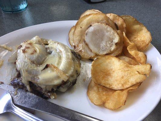 Patty melt without the bread and fries to make it gluten free. It was very good!