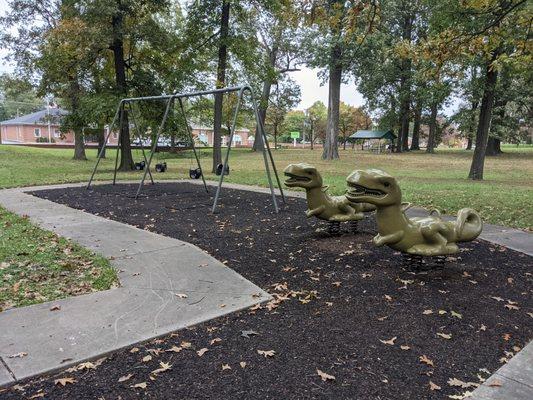 Swingset at Keiler Park, Paducah