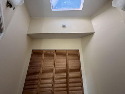 Interior Painting (walls, ceiling, trim)