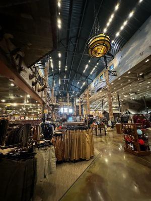 Bass Pro Shops