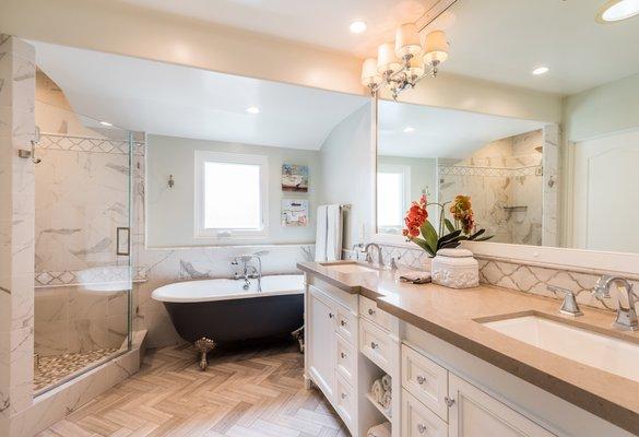 Classic Master Bath