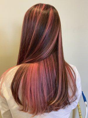 First time coloring pink and it came out AMAZING!!