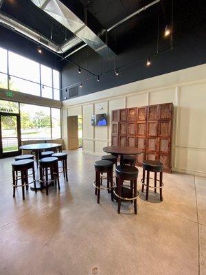 Bar and lockers