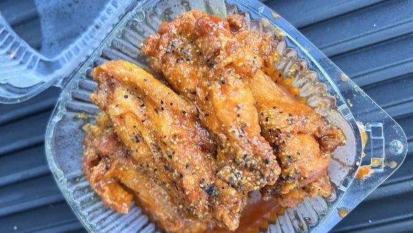 Hot lemon pepper wings. 9 out of 10. Perfectly seasoned and well blended for a unique flavor. Really good flavors together.