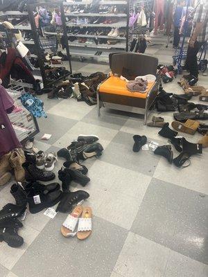 Disaster, who would want to "shop" in this mess?