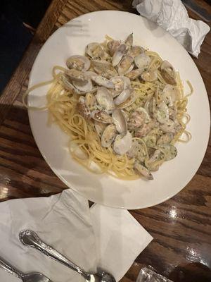 Linguine with Clam Sauce