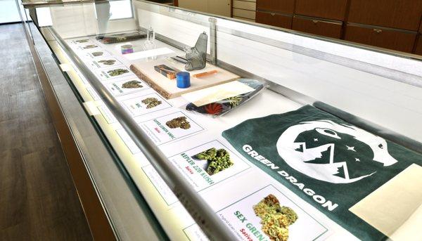 Green Dragon Medical Weed Dispensary Orange Park interior