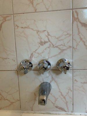 3 valve tub and shower faucet