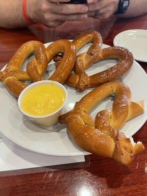 Pub pretzels