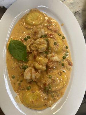 Lobster ravioli with shrimp in vadka sauce