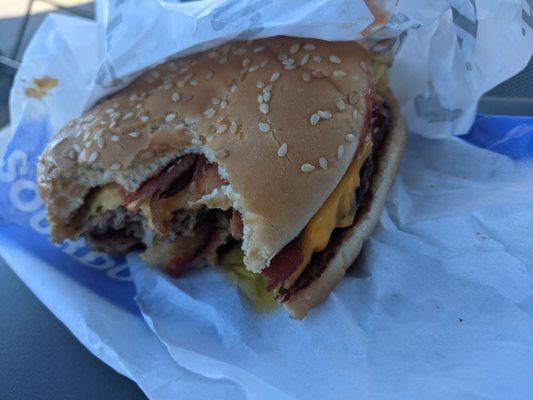 The breakfast burger Actual vs the Advertised if a LOOSER. the burger was still good though. But NOT FOR $6 (I used the BOGO )