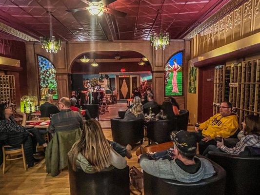 Live Music in a cozy and welcoming environment