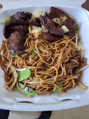 Spicy beef teriyaki with lo mein