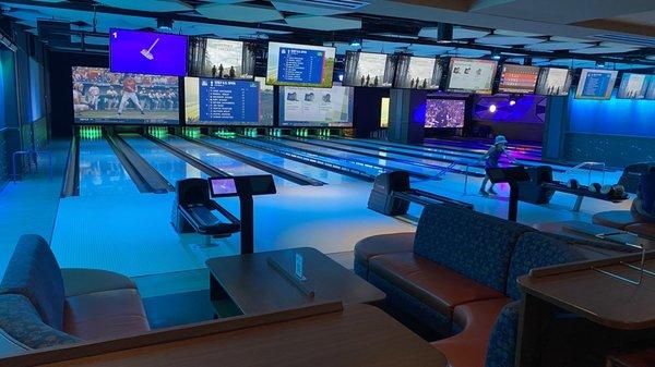 Bowling alley