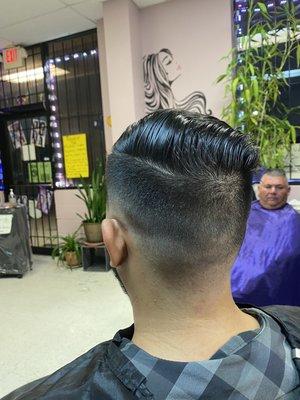 Mid fade