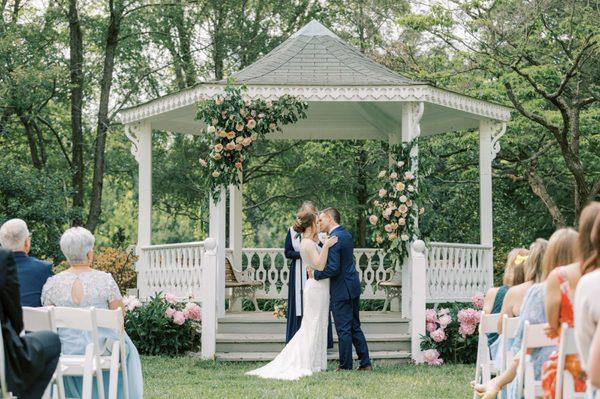 Our Garden Ceremony   : Samantha Jay Photography