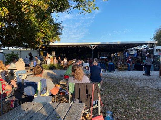 6th annual ukulele fest hosted by WMNF.