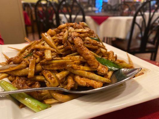 Shredded Pork with Bamboo Shoot