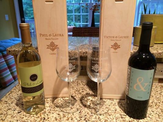 I am so excited on how the wine, glasses and wine box came out...  FIVE STARS!