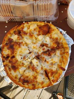 Chicken Ranch pizza