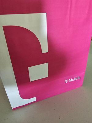 I'm getting my first magenta bag!