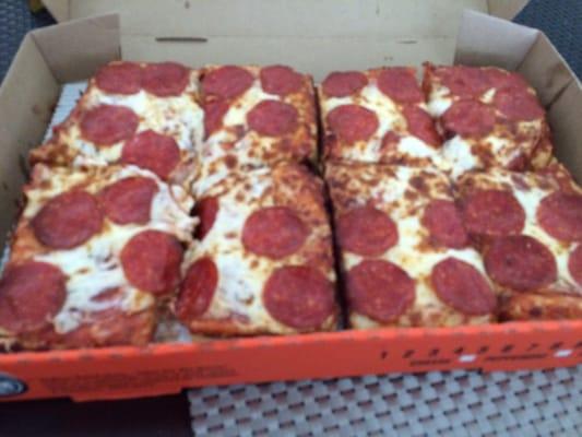 Pepperoni deep deep dish !