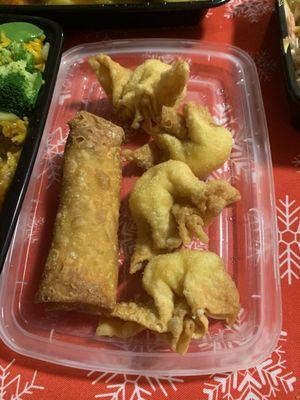 Egg roll and crab rangoon