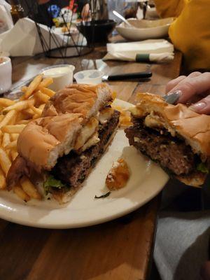 Bacon cheese curd burger