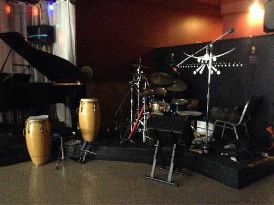 Setup for the band in the bar extension.