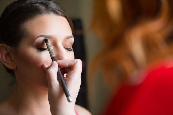 Individual makeup lessons with Sarah - with over 15 years of industry experience, get the tips and tricks you're craving!