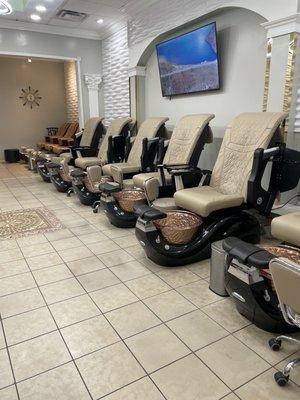 Pedicure chairs