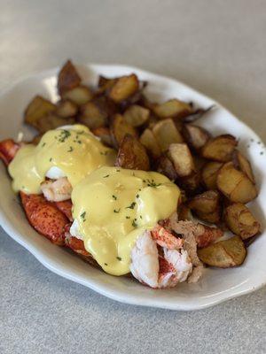 9.22.21 Lobster Benedict