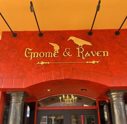 Gnome & Raven storefront