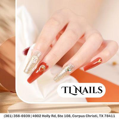 TL Nails