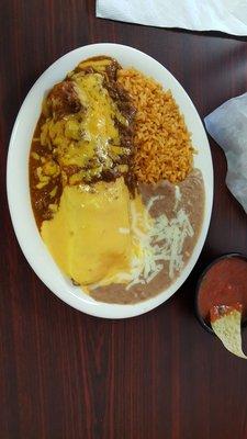 #6 beef burrito Grande -