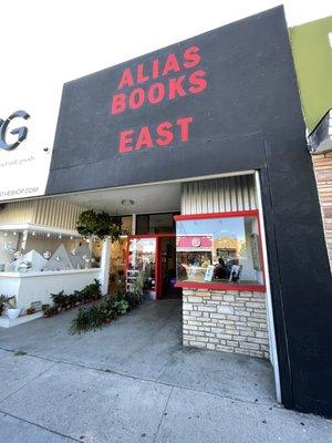 Alias Books East