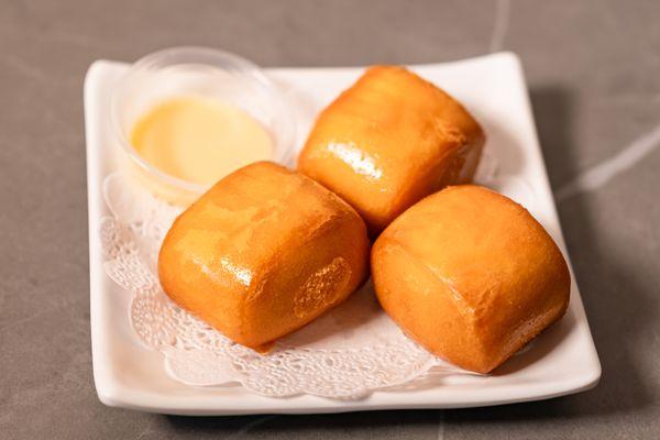 Deep Fried Mini Buns （3pcs)