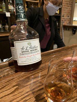 1989 Weller Special Reserve from the Bourbon Bar antique collection!