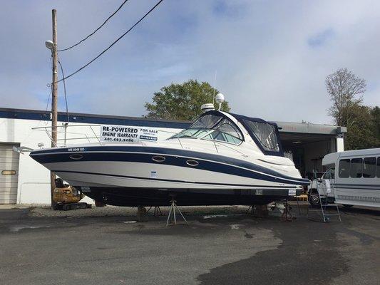 2008 Four Winns V338 - offered for sale, new engines, very clean!