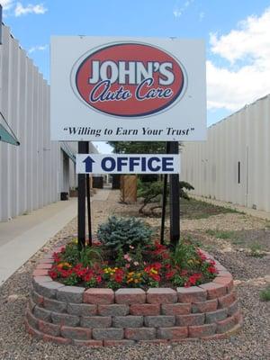 We're located on 55th St between Arapahoe & Western. Our entrance is on the south side of the building.