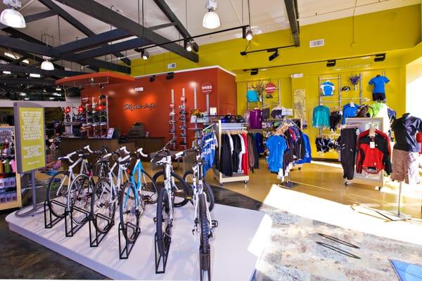 Santa Cruz cycling gear and clothing shop