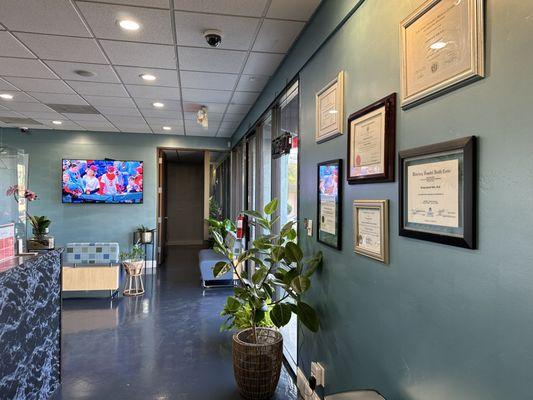 View of the lobby at Nair Urgent Care